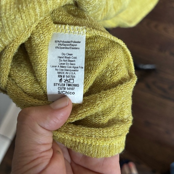 1.4.3. Story by Line Up Mustard Tiered Tunic - Picture 4 of 4